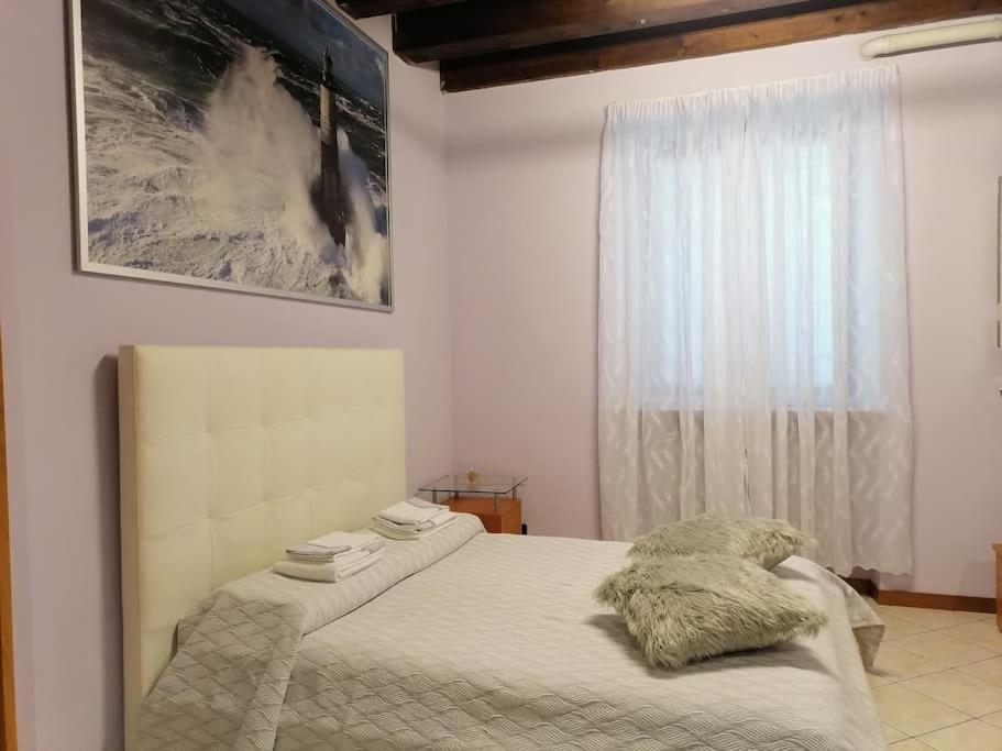 Monolocale In Piazza Isolo Διαμέρισμα Βερόνα Εξωτερικό φωτογραφία